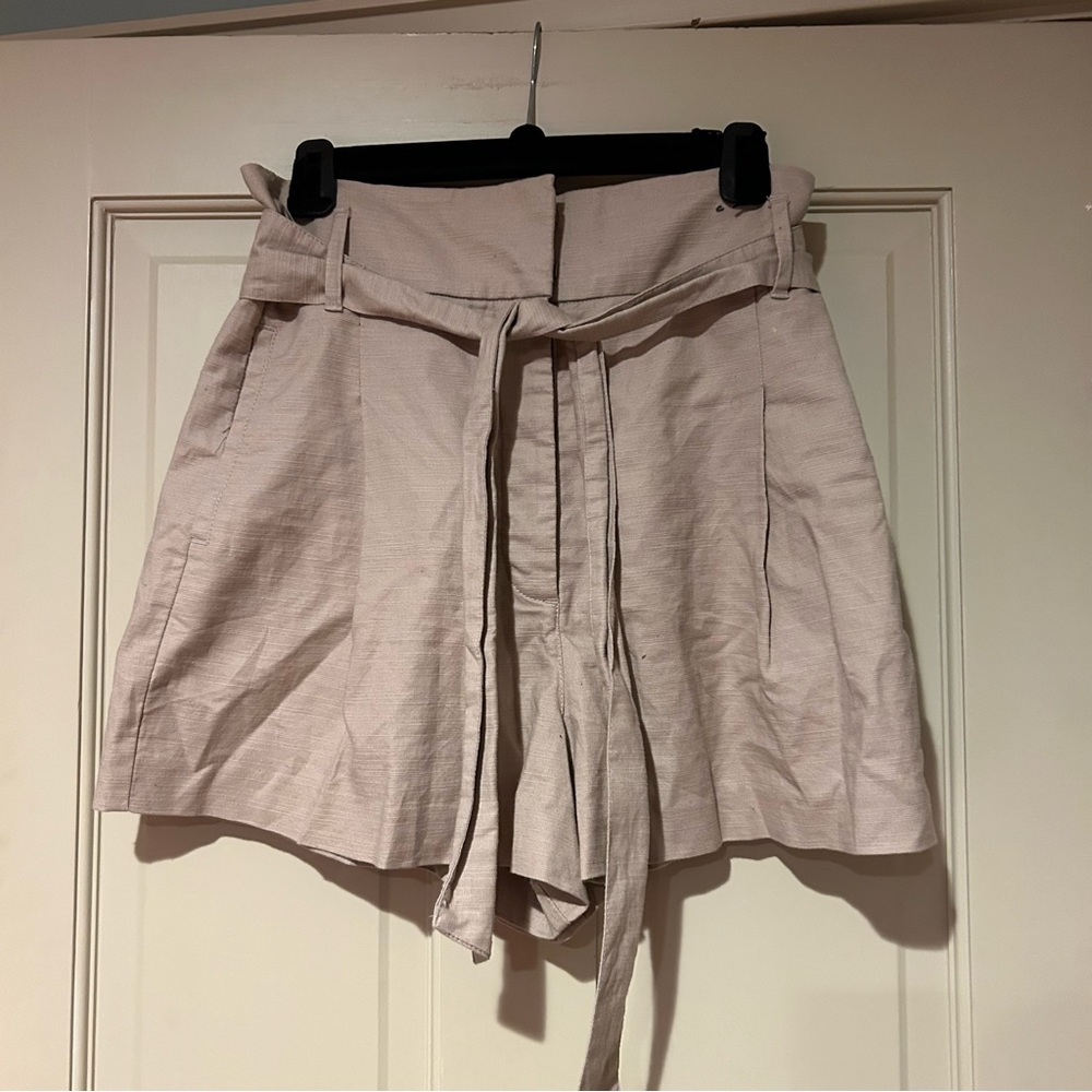 Aritzia Wilfred Shorts